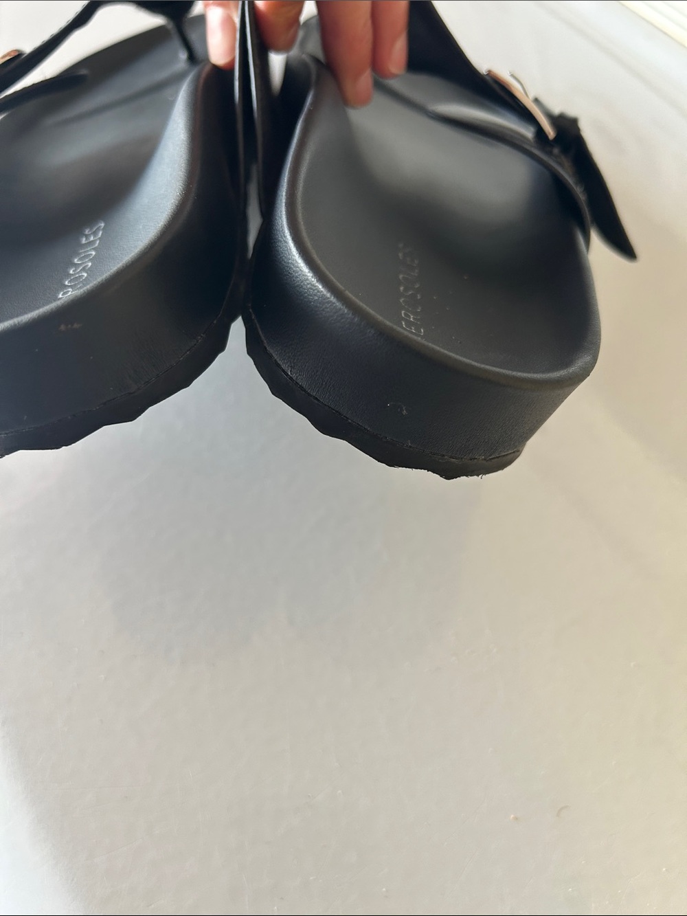 AEROSOLES Black Buckle Thong Slide Sandals - Picture 3 of 8